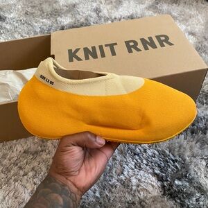 Yeezy Sulfur Knit Runners